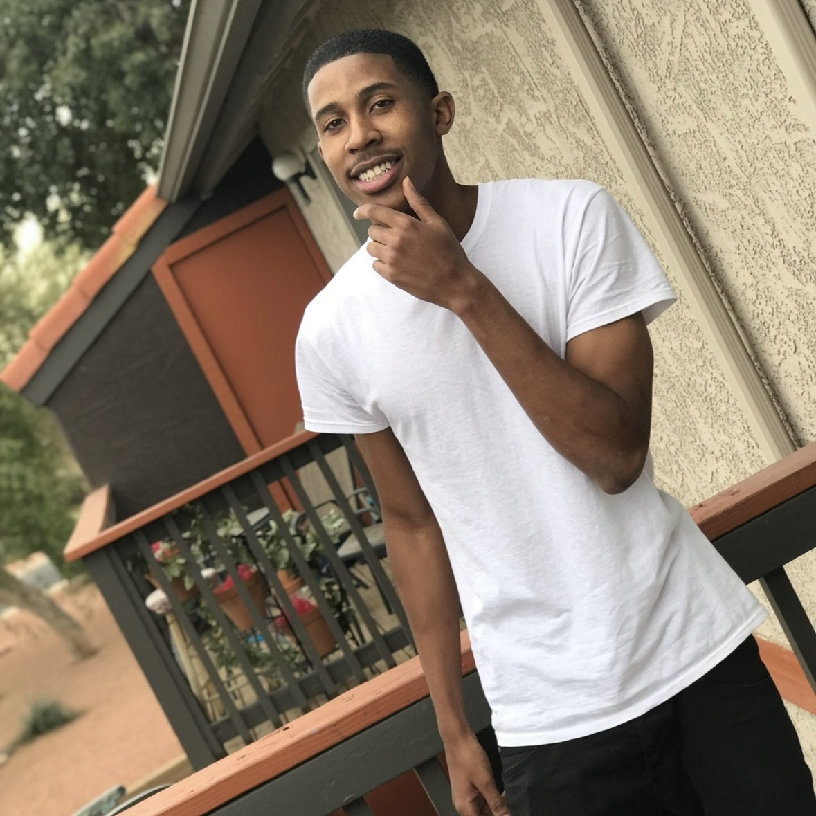 Donell James 349611